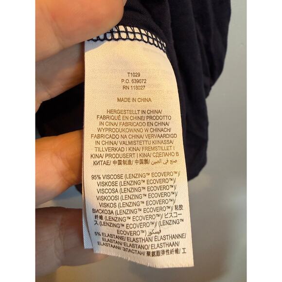 Boden Off-Shoulder Navy Peasant Blouse
Size: US 14 (UK 18) - Picture 5 of 5